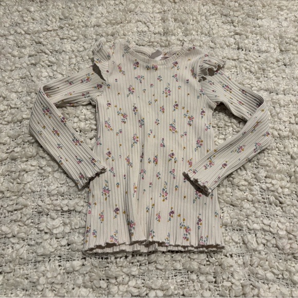 Zara Ruffle Floral Long Sleeve - Picture 1 of 4